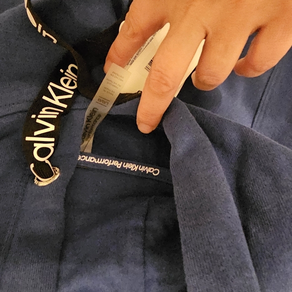 Calvin Klein Women's Classic Blue Sweatshirt Hoodie Nwt Size L - Picture 3 of 3